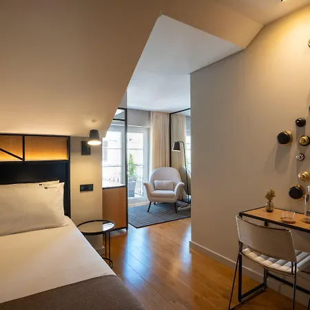 Otel Ferraria Xvi Flh 4*