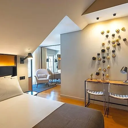 فندق Ferraria Xvi Flh 4*