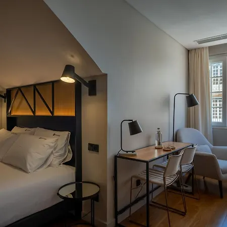 Hotel Ferraria Xvi Flh